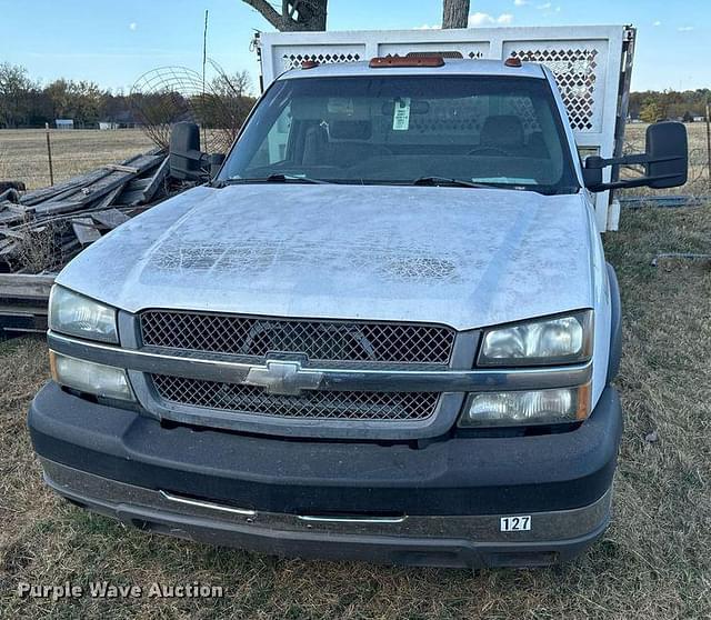 Image of Chevrolet 3500 equipment image 1