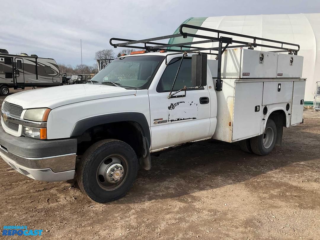 Image of Chevrolet 3500HD Primary image