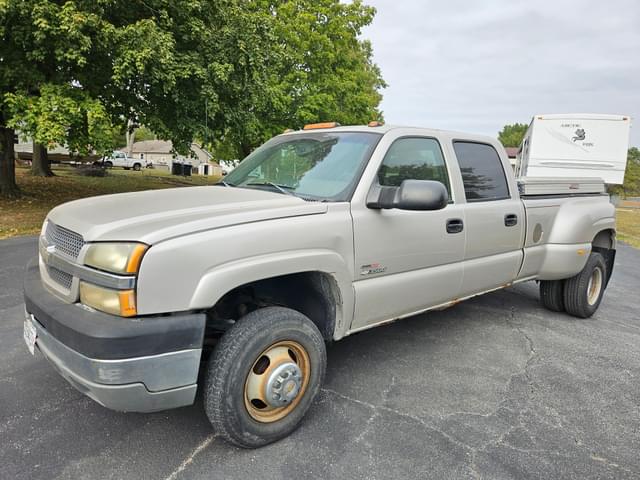 Image of Chevrolet 3500 equipment image 1