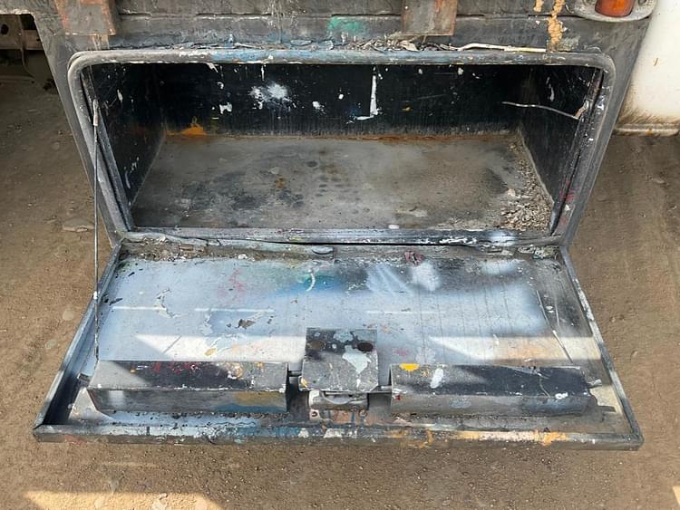 Main image Chevrolet 3500 25