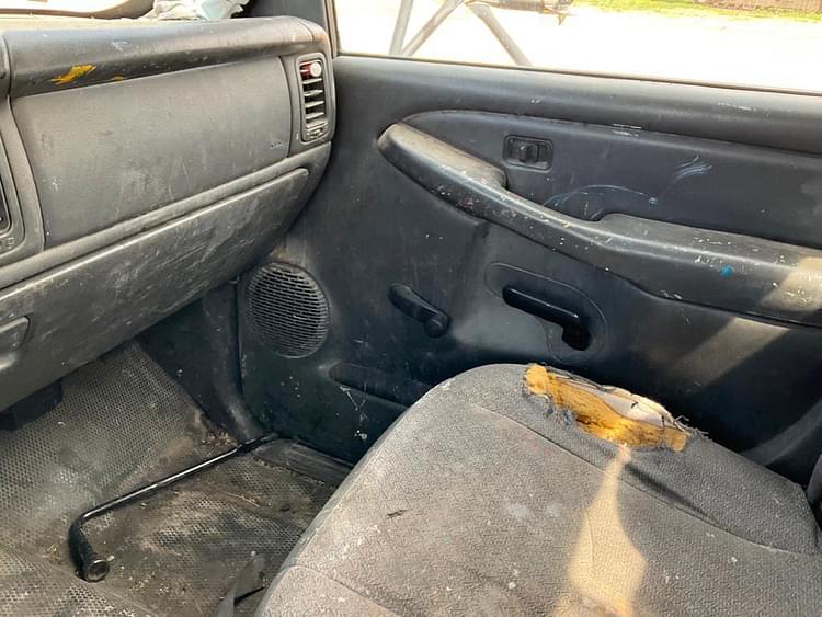 Main image Chevrolet 3500 38