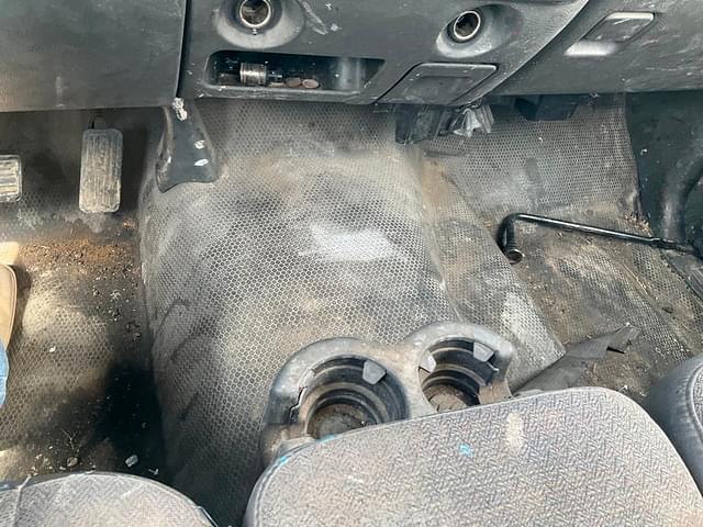 Thumbnail image Chevrolet 3500 39