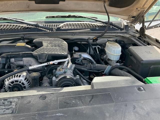 Thumbnail image Chevrolet 3500 41