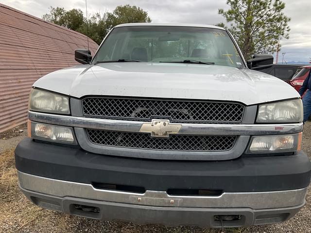 Image of Chevrolet 2500HD equipment image 1