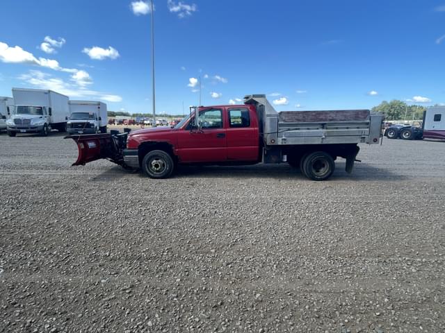Image of Chevrolet Silverado equipment image 1