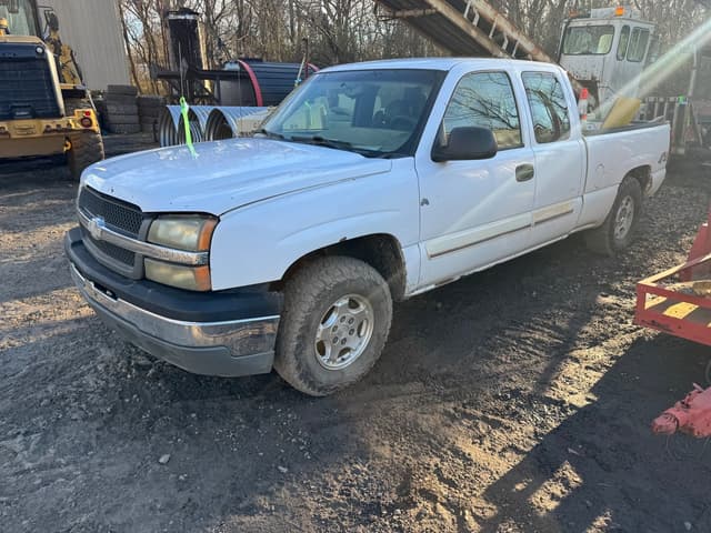 Image of Chevrolet 1500 equipment image 1