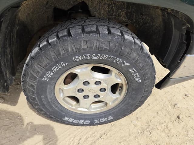 Image of Chevrolet 1500 equipment image 4