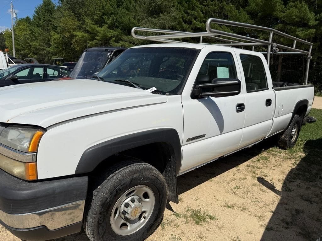 Image of Chevrolet 2500HD Primary image