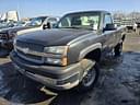 2004 Chevrolet 2500 Image