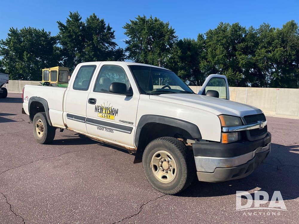 Image of Chevrolet 2500 Primary image