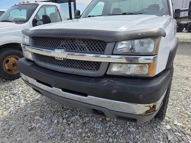 Image of Chevrolet 2500 equipment image 1