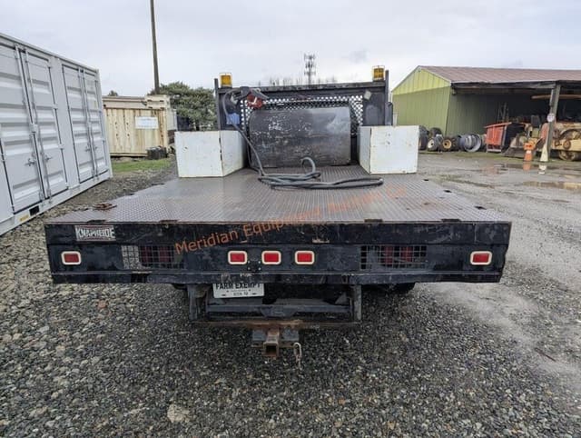 Image of Chevrolet 3500 equipment image 3