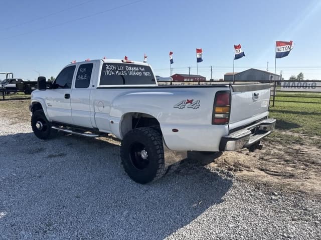 Image of Chevrolet 3500 equipment image 2