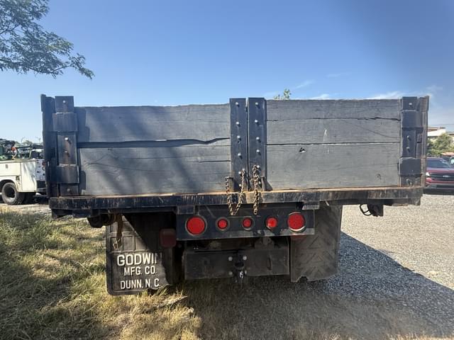 Image of Chevrolet C8500 equipment image 1