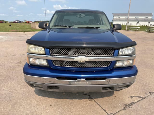 Image of Chevrolet 1500 equipment image 1