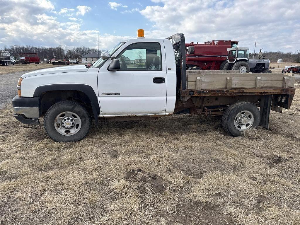 Image of Chevrolet 2500 Primary image