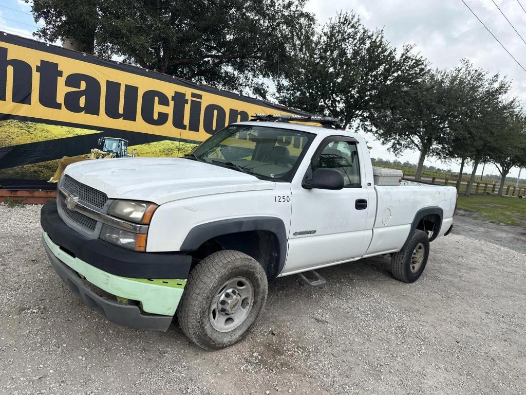 Image of Chevrolet 2500HD Primary image