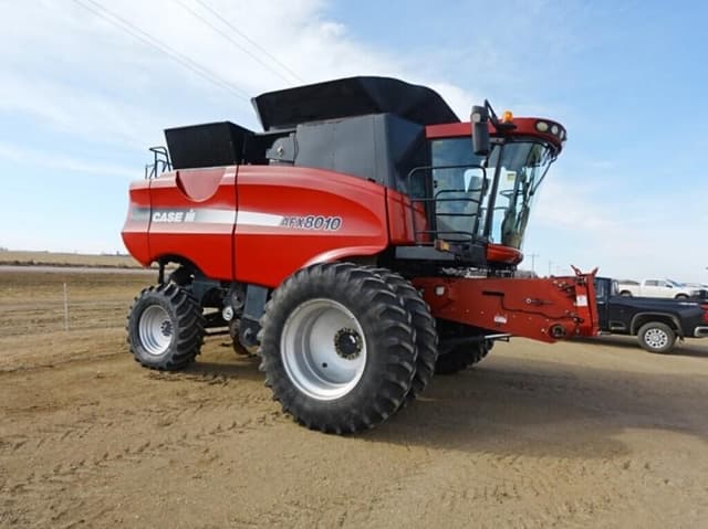 Image of Case IH 8010 equipment image 1