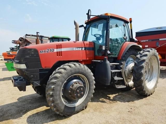 Image of Case IH MX210 equipment image 1