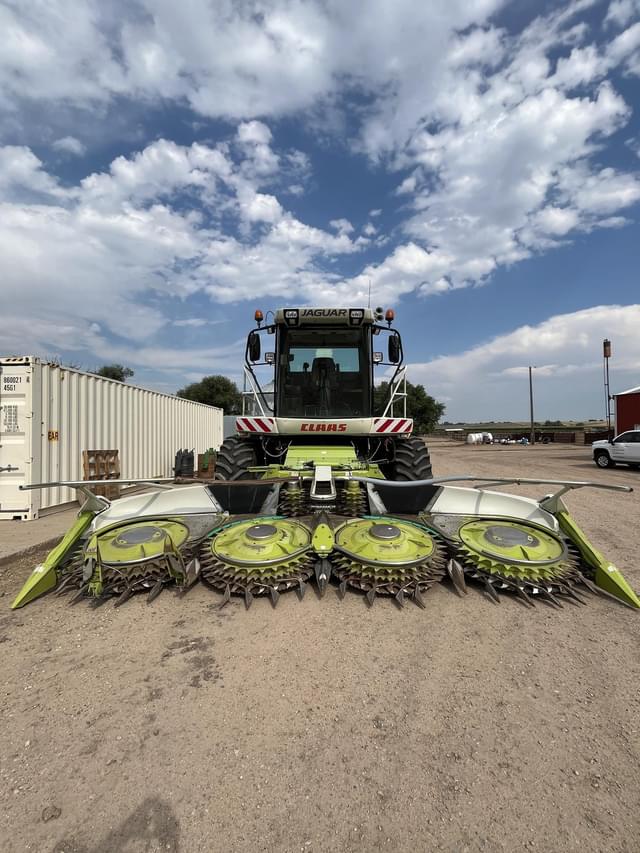 Image of CLAAS Jaguar 900 equipment image 1