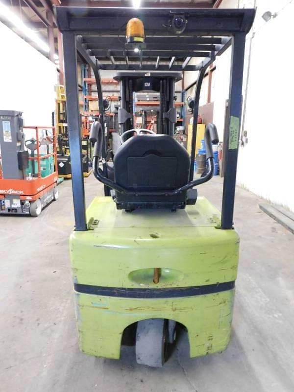 Image of Clark TMX17 equipment image 4