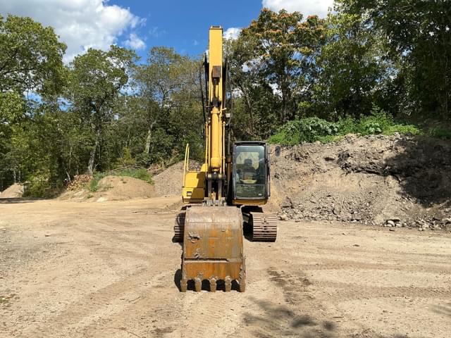 Image of John Deere 120C equipment image 1