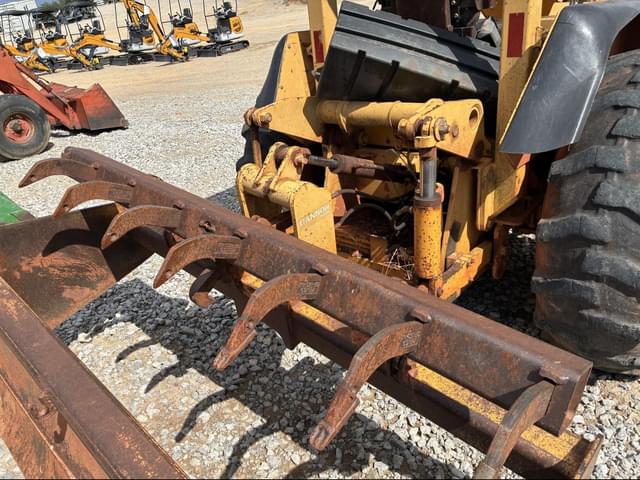 Image of John Deere 210LE equipment image 4