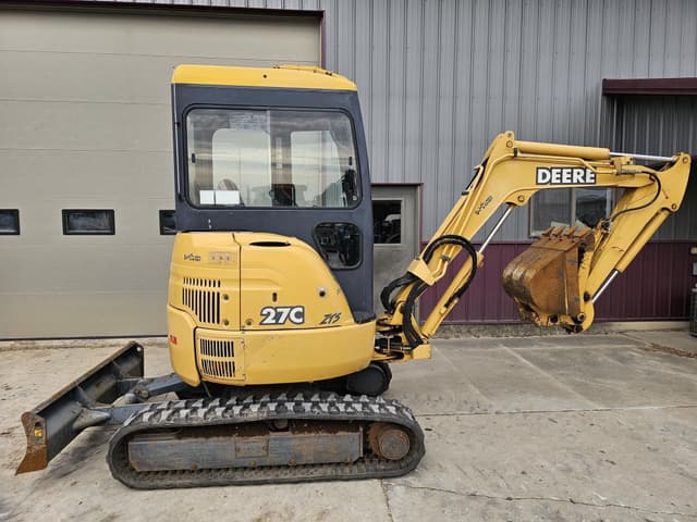 Image of John Deere 27C equipment image 1