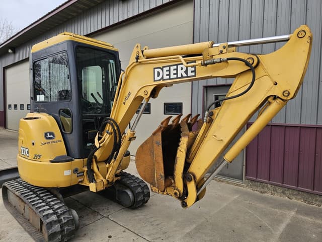 Image of John Deere 27C equipment image 3