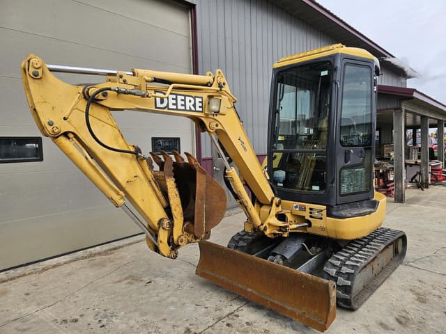 Image of John Deere 27C equipment image 2