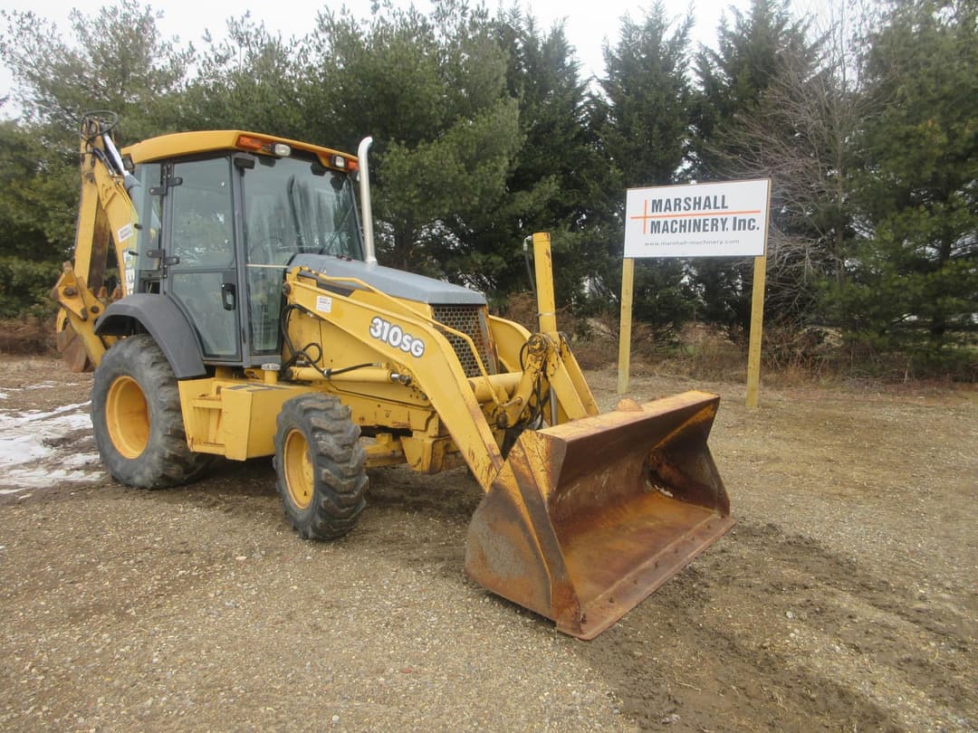 Image of John Deere 310SG Primary image