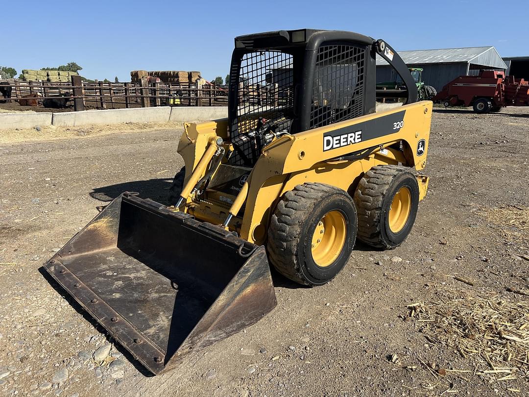 Image of John Deere 320 Primary image