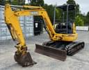 2004 John Deere 35ZTS Image