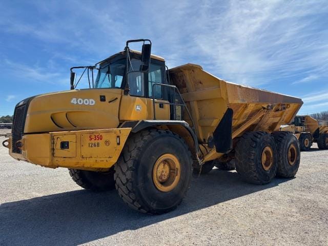 2004 John Deere 400D Equipment Image0