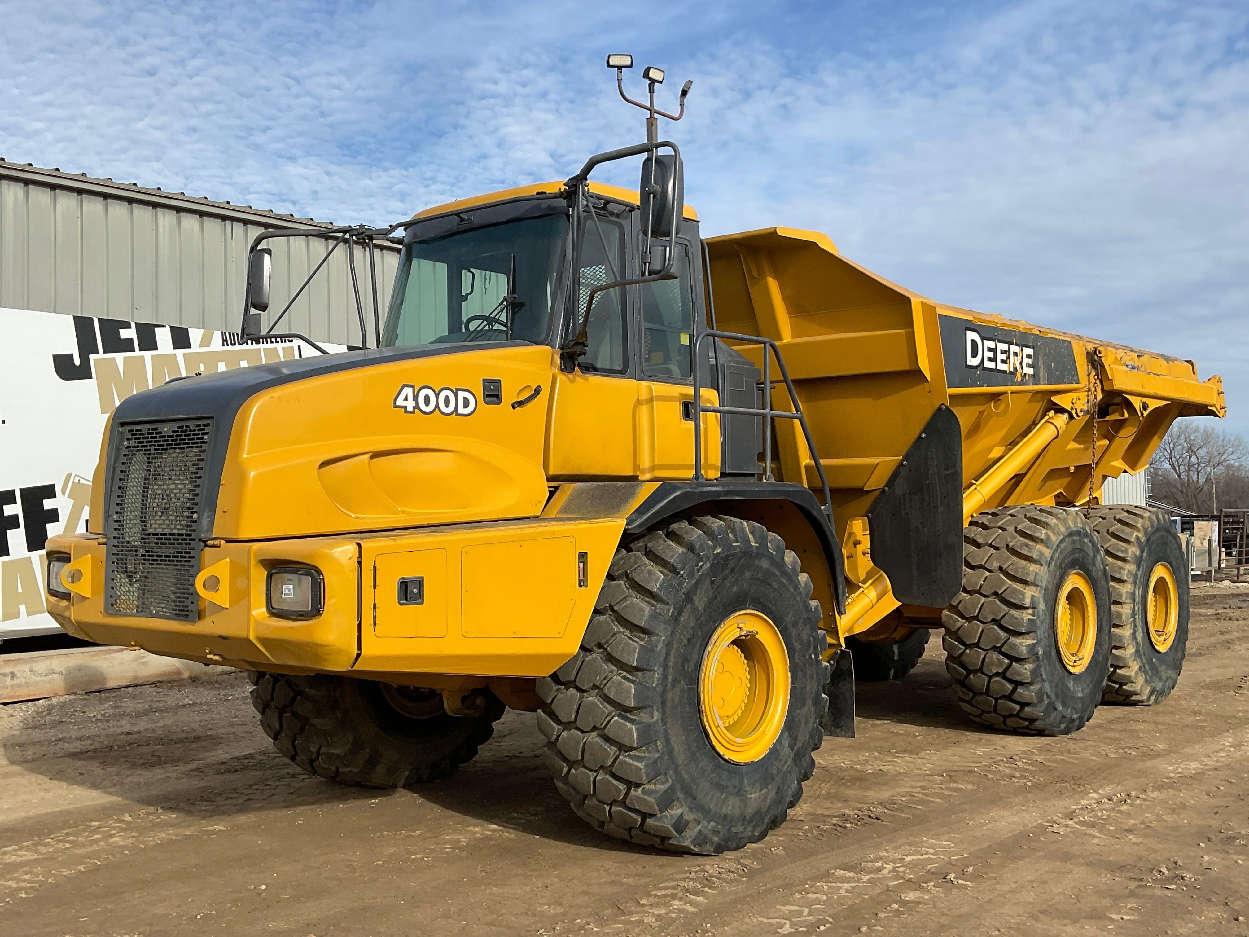 Main image John Deere 400D