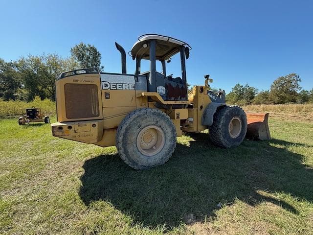Image of John Deere 544J equipment image 3