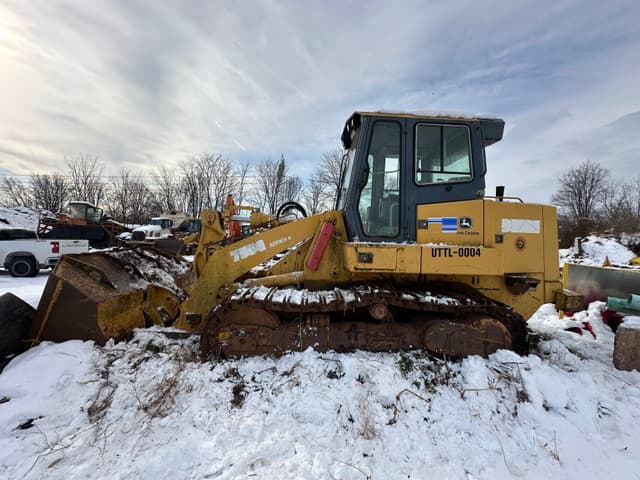 Image of John Deere 755C equipment image 4