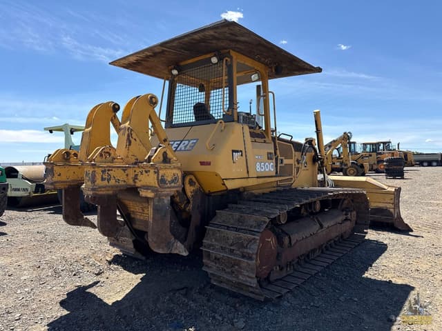 Image of John Deere 850C equipment image 4