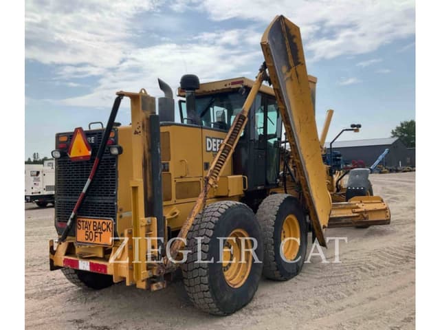 Image of John Deere 770CH equipment image 2