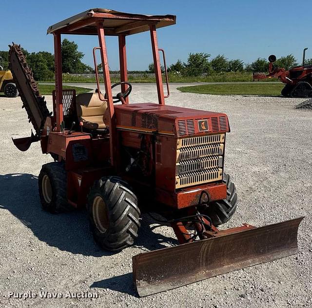 Image of Ditch Witch 3700DD equipment image 2