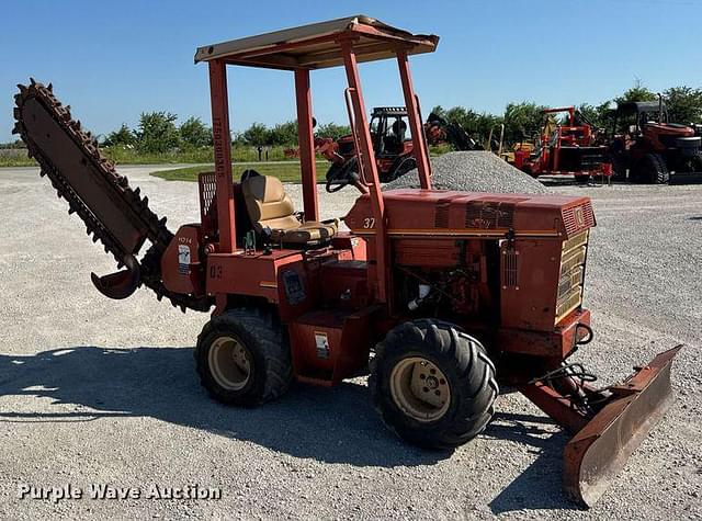 Image of Ditch Witch 3700DD equipment image 3