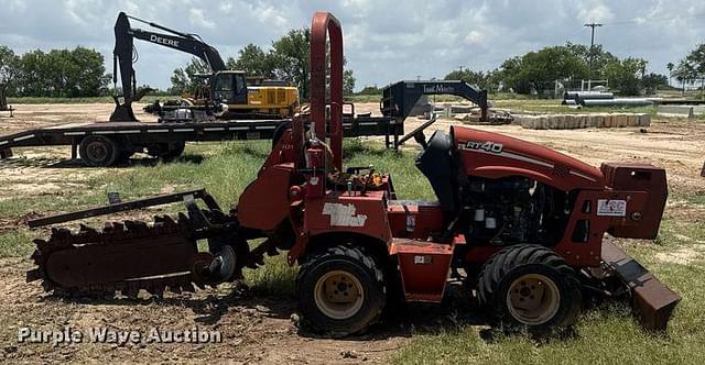 Image of Ditch Witch RT40 equipment image 3