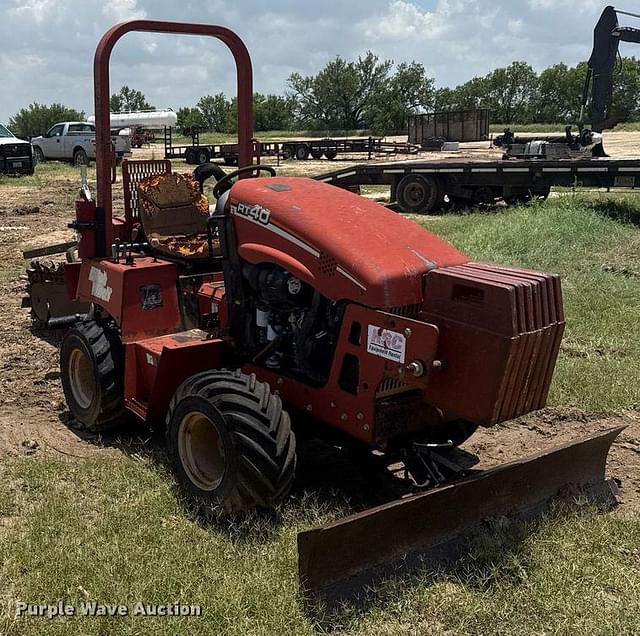 Image of Ditch Witch RT40 equipment image 2