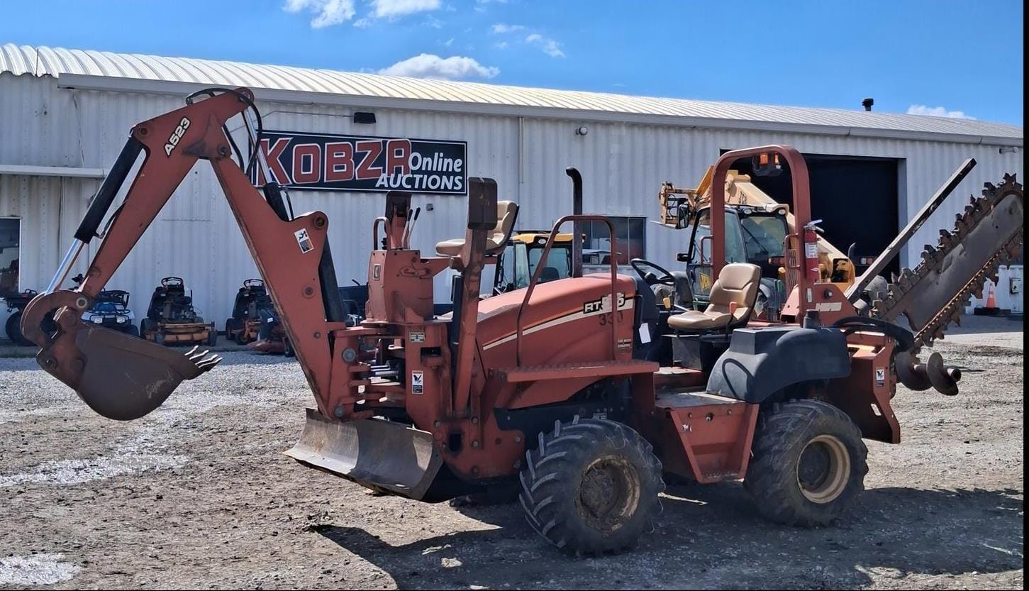 2004 Ditch Witch RT55 Equipment Image0