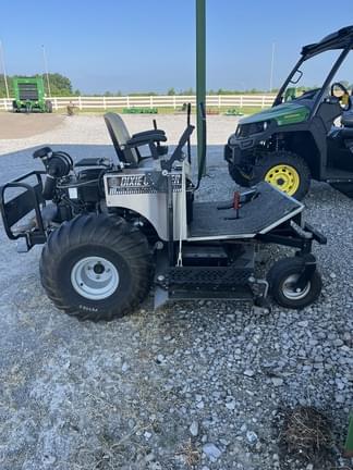 Image of Dixie Chopper XXW2503 equipment image 2