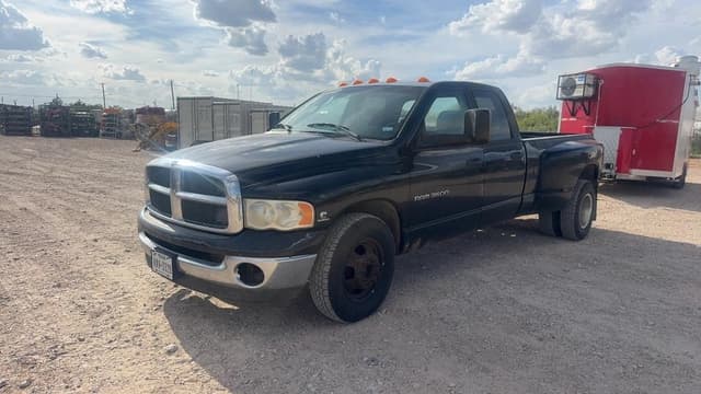 Image of Dodge Ram 3500 equipment image 4