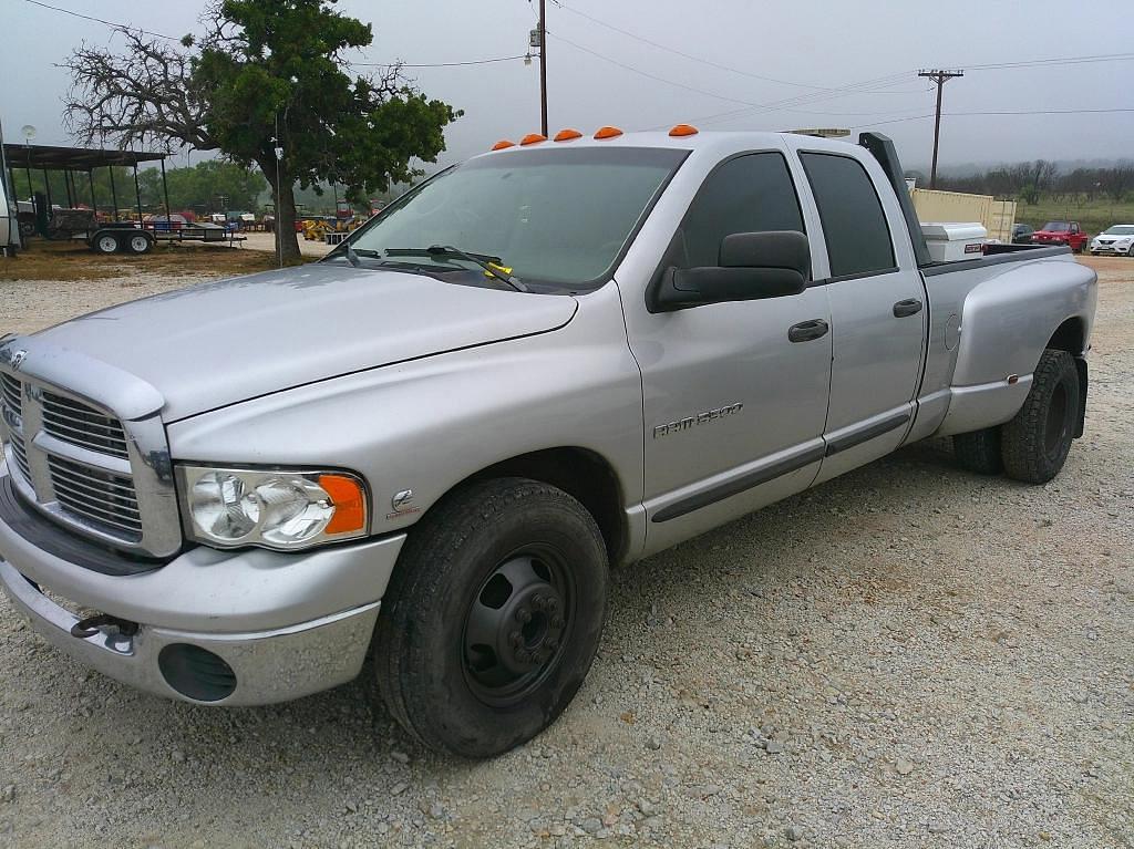 Image of Dodge Ram 5500 Image 0