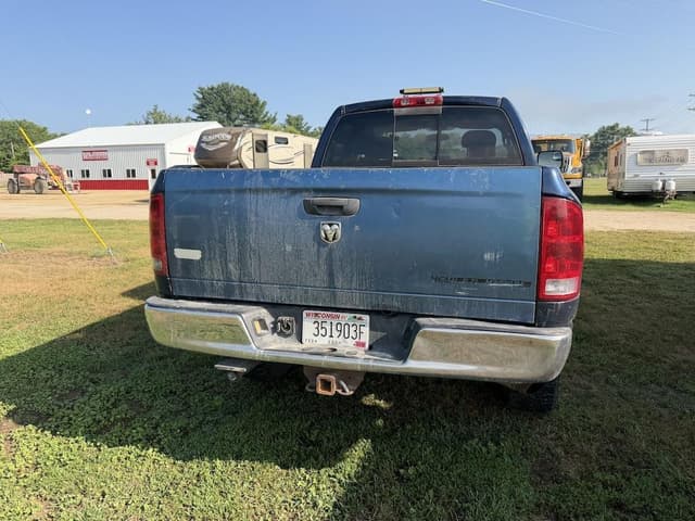 Image of Dodge Ram 2500 equipment image 4
