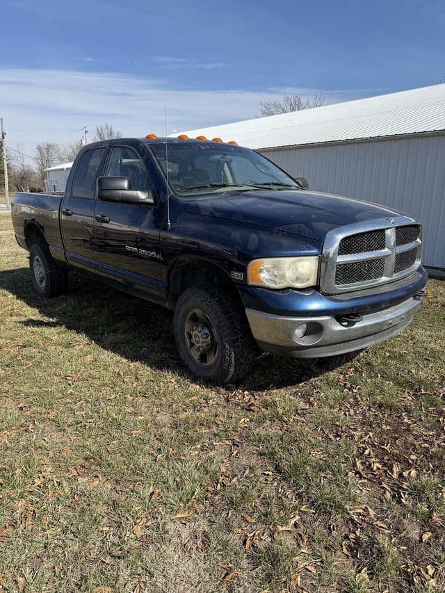 Image of Dodge Ram 2500 equipment image 1