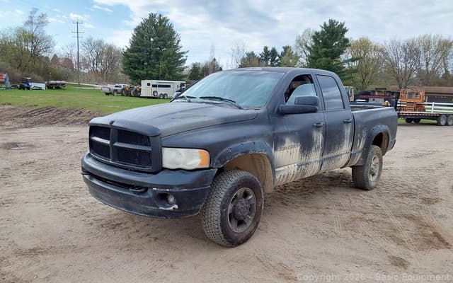 Image of Dodge Ram 2500 equipment image 3